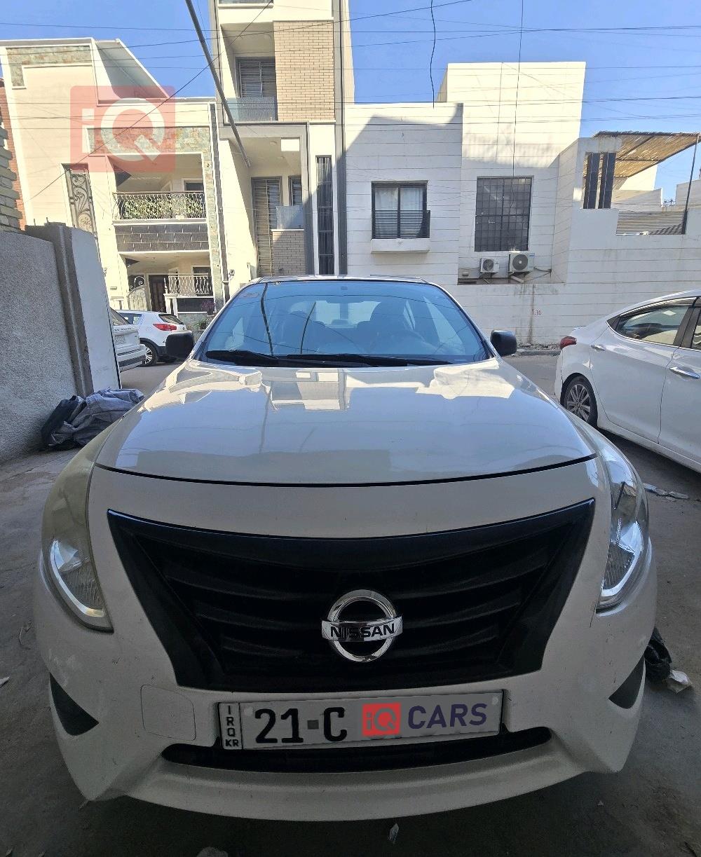 نيسان صني